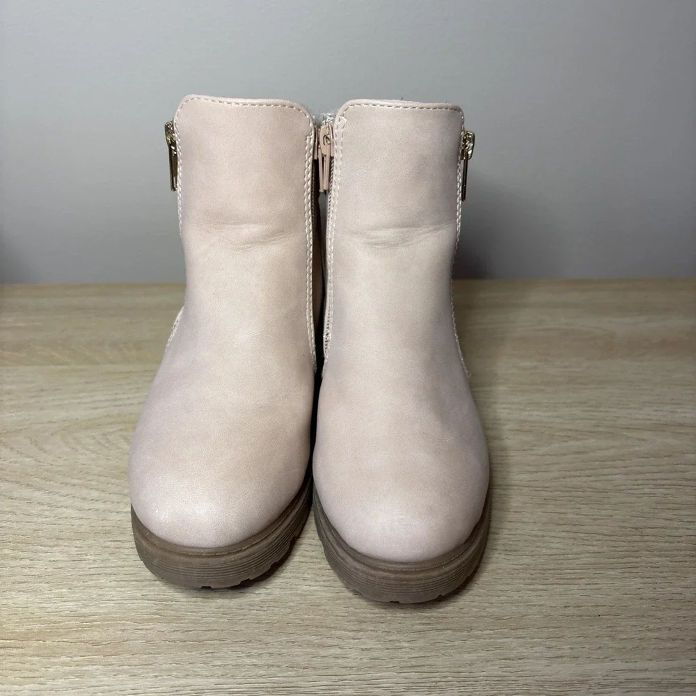 Dolce Vita Girls Ankle Boots Light‎ Pink Size 2 Crochet Accent Style 1182212